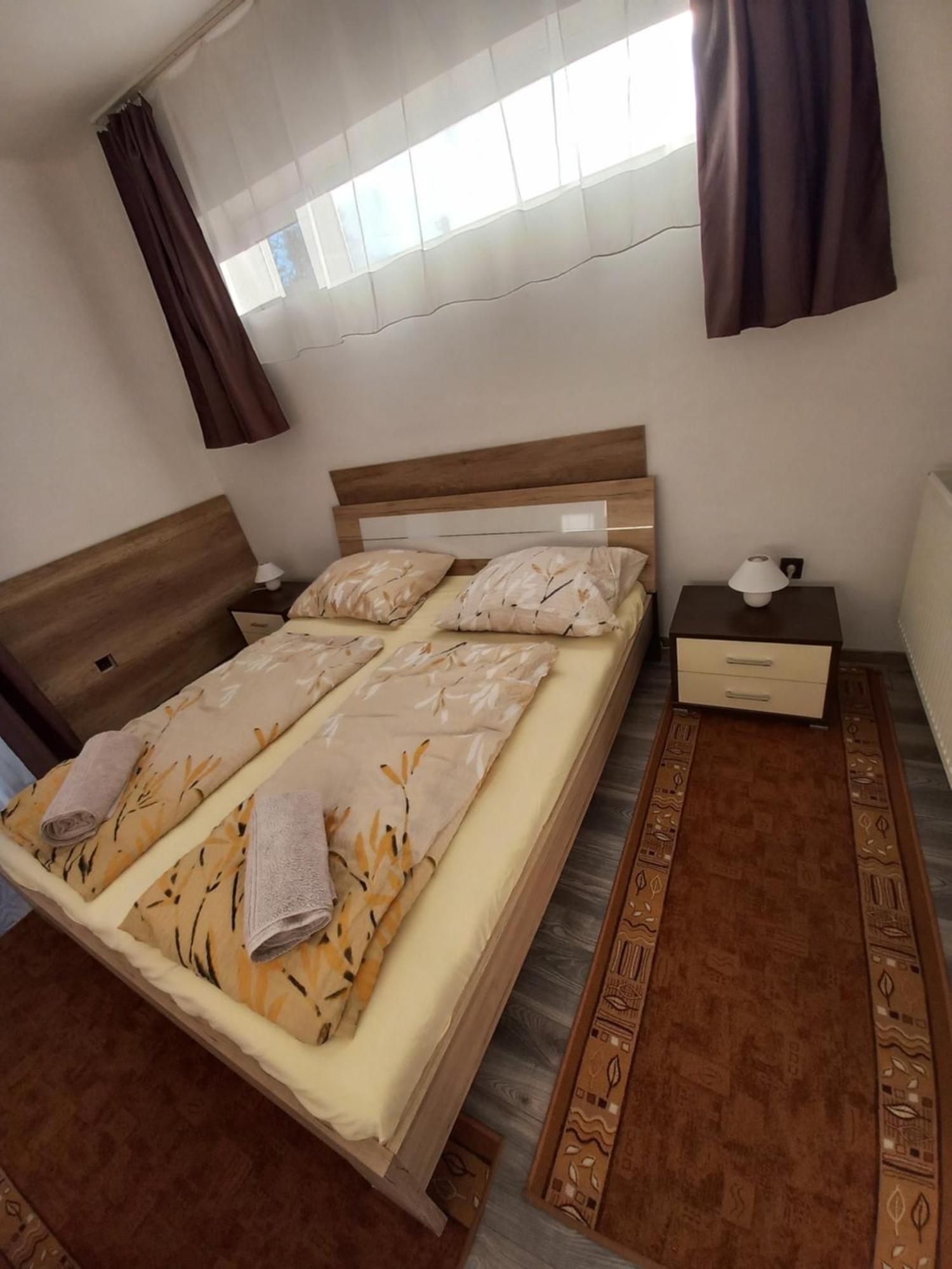 Aquatherma Apartman Sarospatak Luaran gambar
