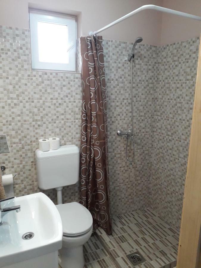 Aquatherma Apartman Sarospatak Luaran gambar